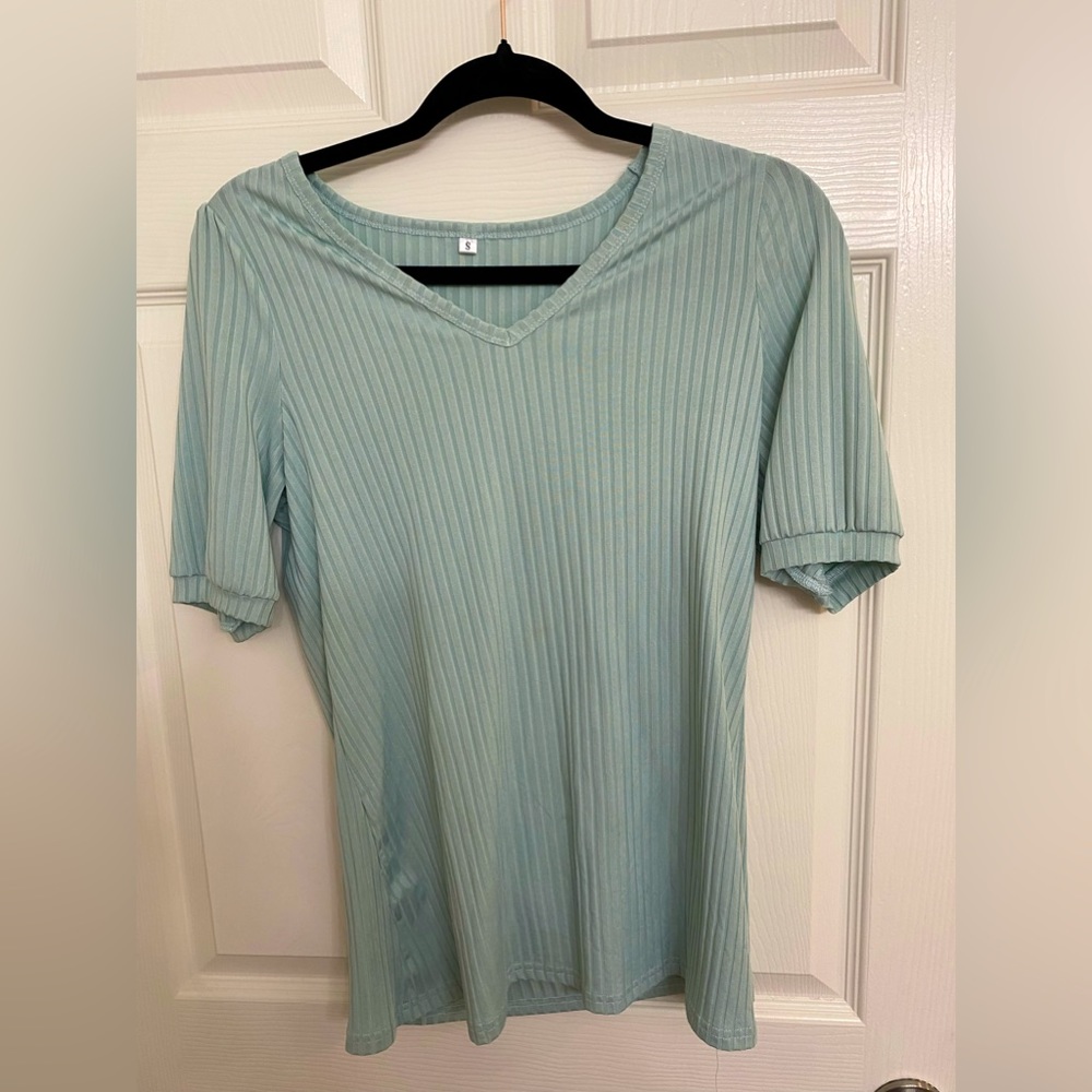 Green blouse